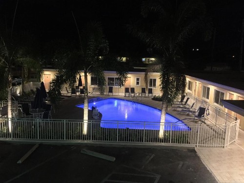 Curtis Inn & Suites - image 42