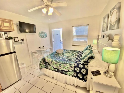Southwinds Inn - image 17