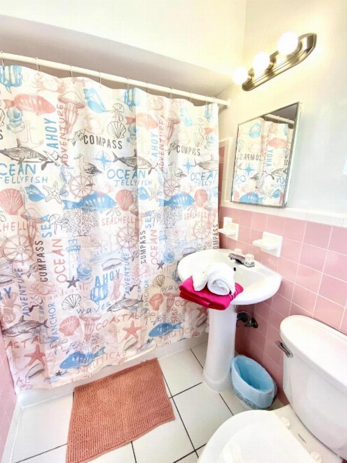 Southwinds Inn - image 33