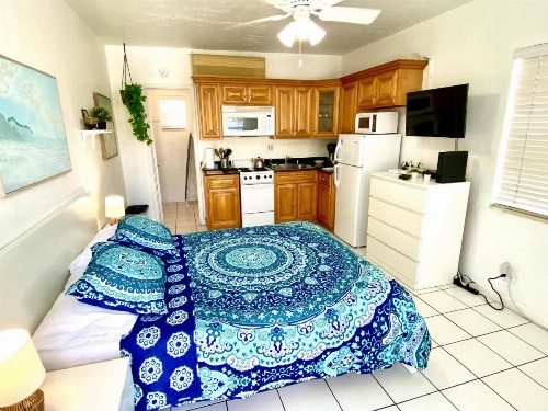 Southwinds Inn - image 45