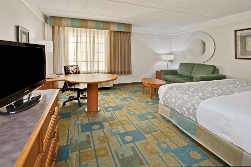 La Quinta by Wyndham Ft. Lauderdale Airport - image 18