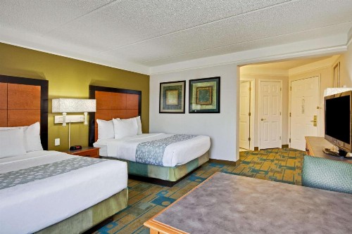 La Quinta by Wyndham Ft. Lauderdale Airport - image 19