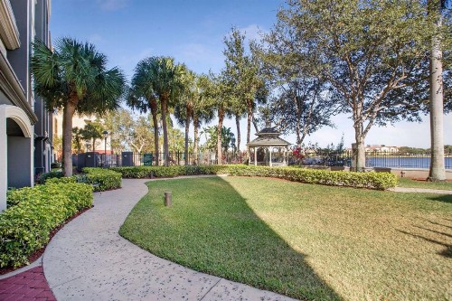 La Quinta by Wyndham Ft. Lauderdale Airport - image 26
