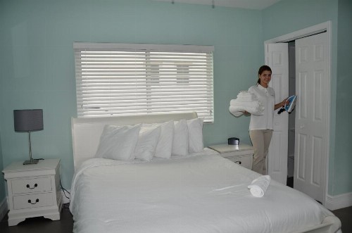 Hollywood Beachside Boutique Suite - image 8