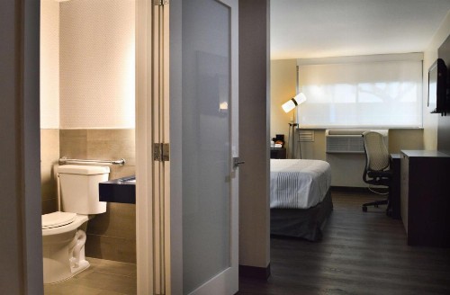 GLō Best Western Ft. Lauderdale-Hollywood Airport Hotel - image 17