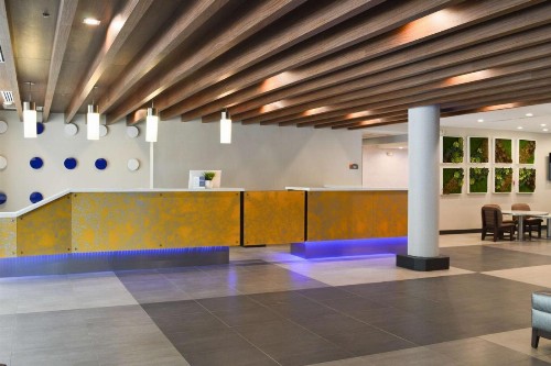 GLō Best Western Ft. Lauderdale-Hollywood Airport Hotel - image 20