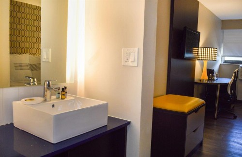 GLō Best Western Ft. Lauderdale-Hollywood Airport Hotel - image 6