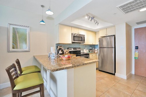Hollywood Beach Tower by Capital Vacations - image 19