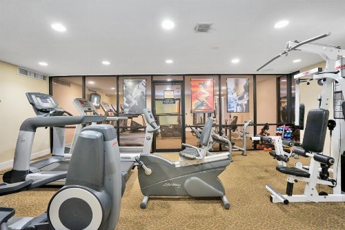 Hollywood Beach Tower by Capital Vacations - image 32