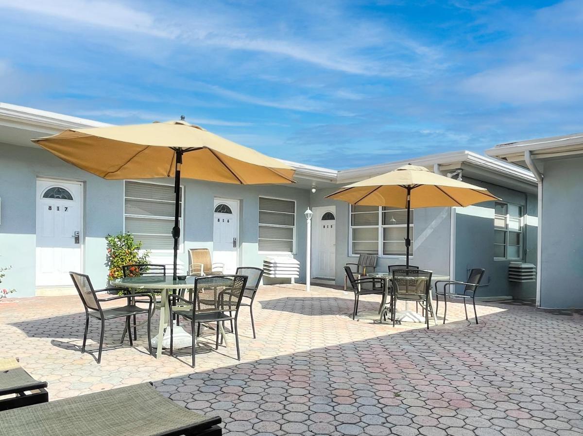 Silver Spray Motel - image 6