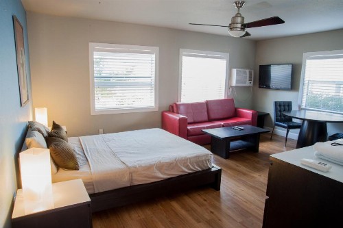 Sun Beach Inn - image 21