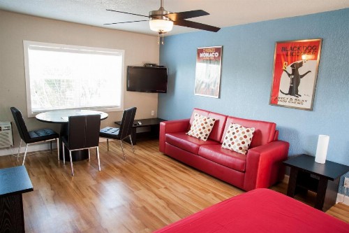 Sun Beach Inn - image 32