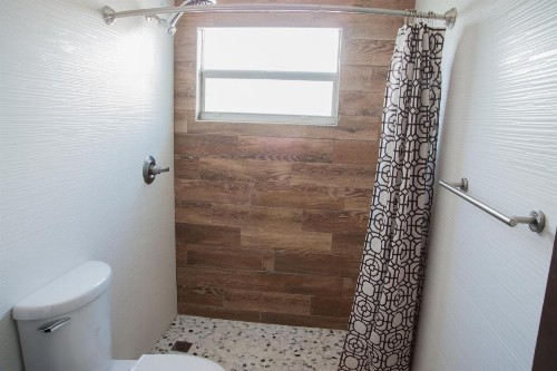 Sun Beach Inn - image 6