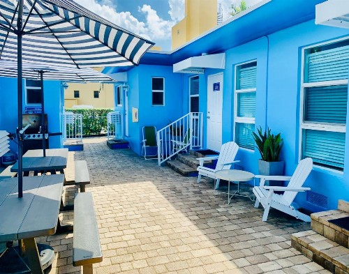 Dream Inn - image 12
