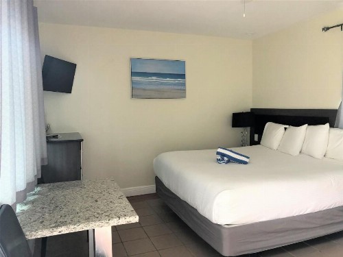Caribbean Resort Suites - image 4