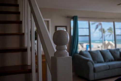 Riptide Oceanfront Hotel - image 3