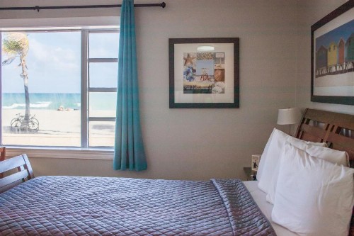 Riptide Oceanfront Hotel - image 49