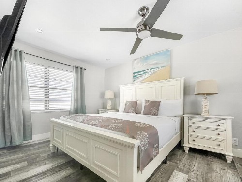 Neptune Hollywood Vacation Rentals - image 30