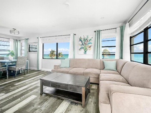 Neptune Hollywood Vacation Rentals - image 5