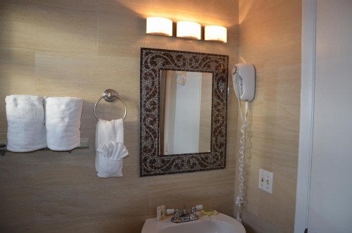 La Terrace Oceanfront - image 24