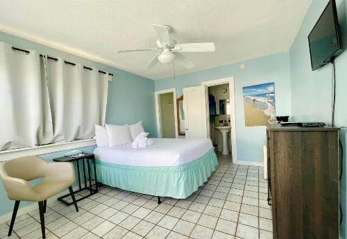 St Maurice Beach Inn - image 16