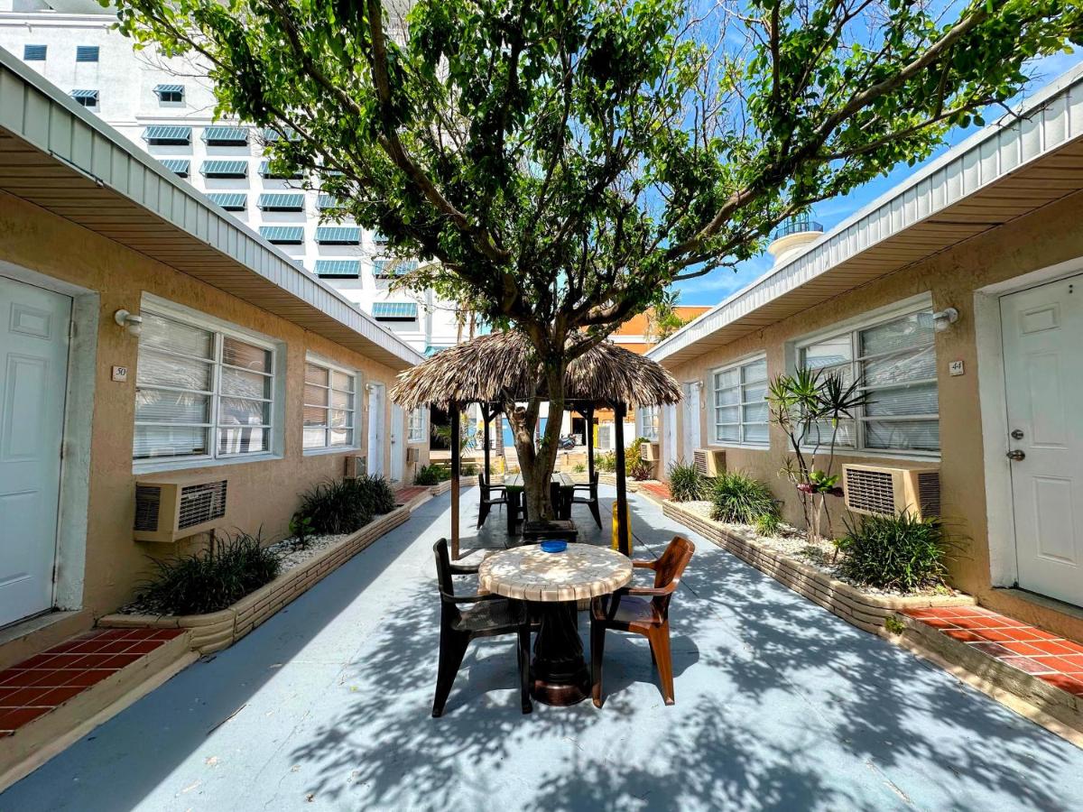 St Maurice Beach Inn - image 3