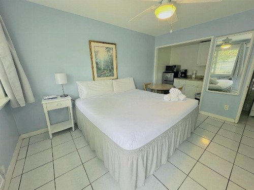 St Maurice Beach Inn - image 6