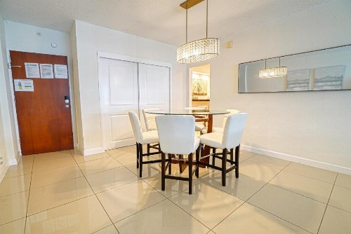 Apartments at Sian Residences - image 5