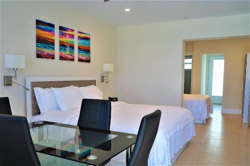 Diane Oceanfront Suites - image 30