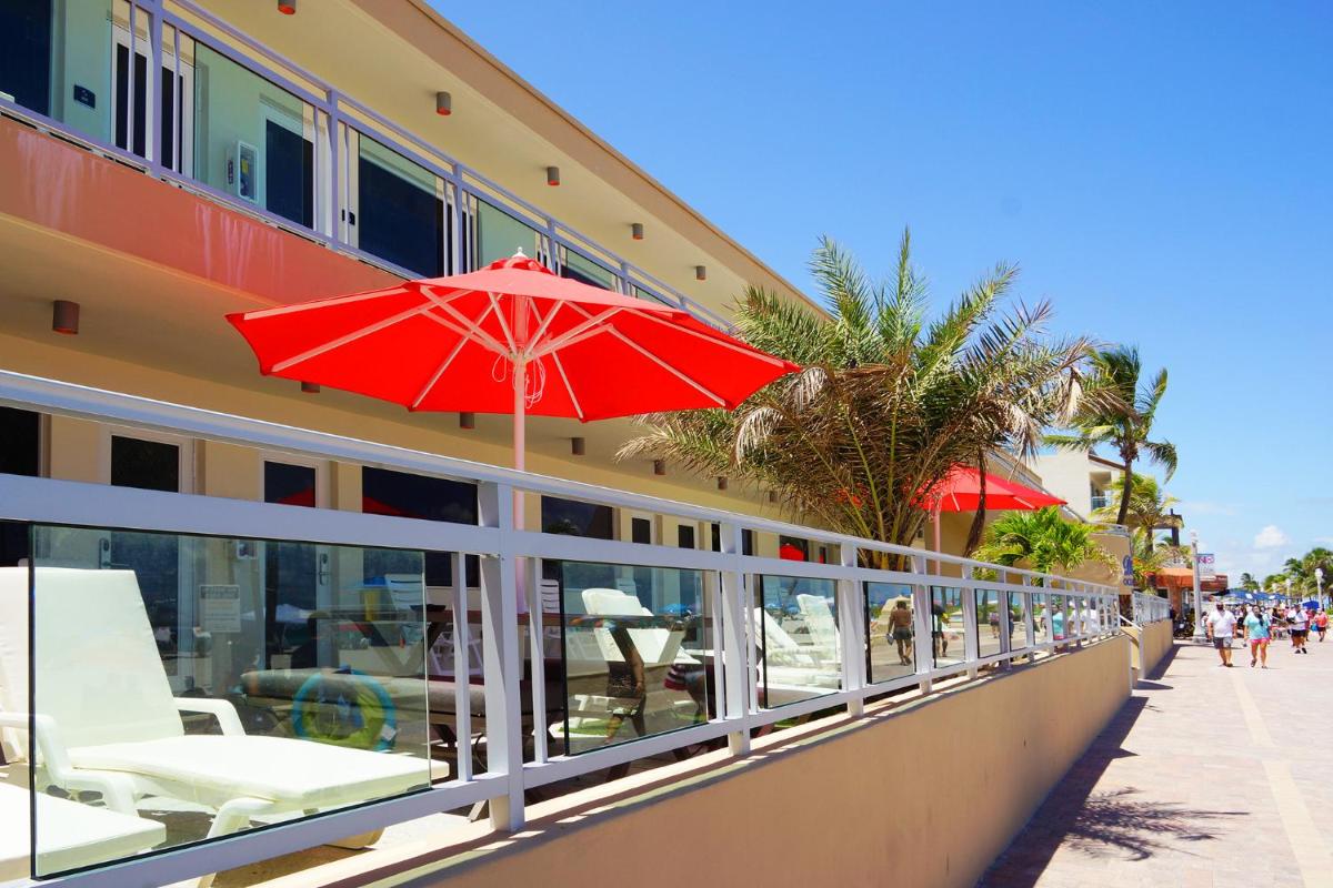 Diane Oceanfront Suites - image 6