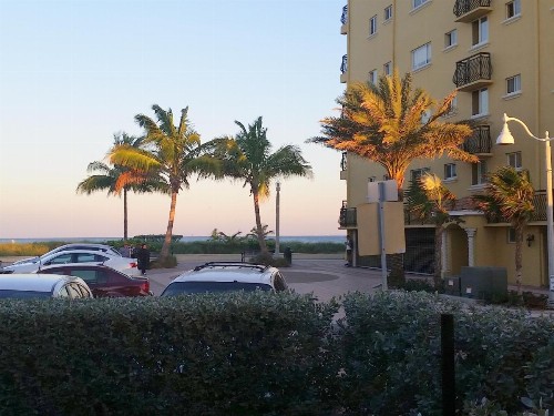 Hollywood Broadwalk Oceanside Hotel - image 24
