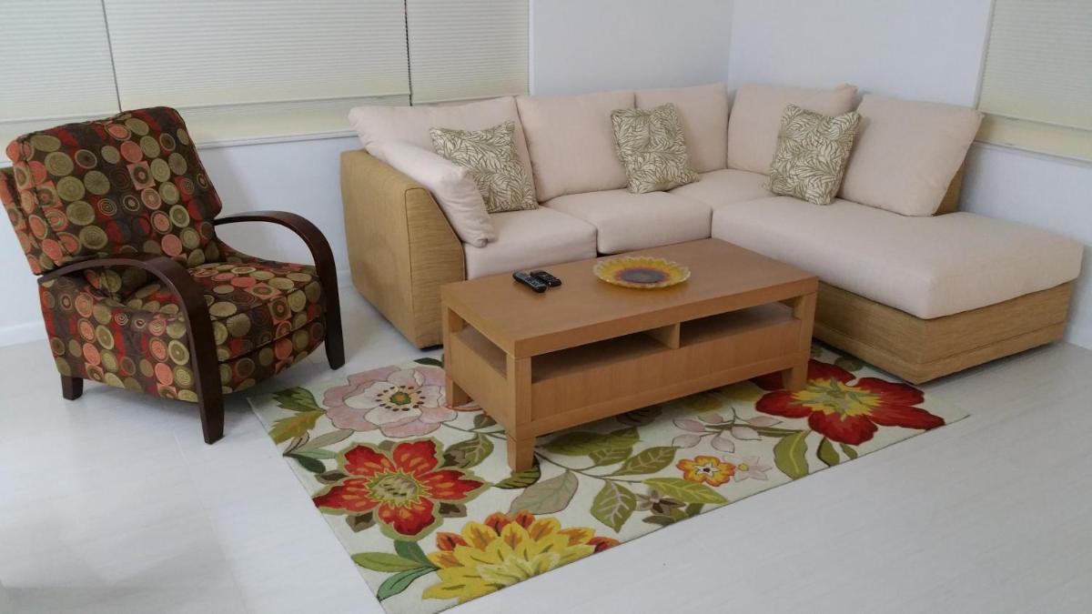 Downtown Hollywood Boutique Hotel - image 2