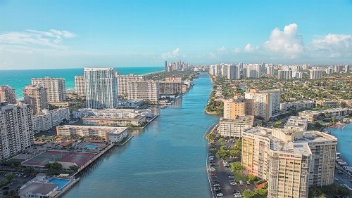 Beachwalk Resort By Miami Management - image 29