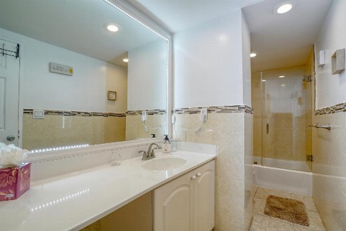 Hollywood apartment by the sea - image 15