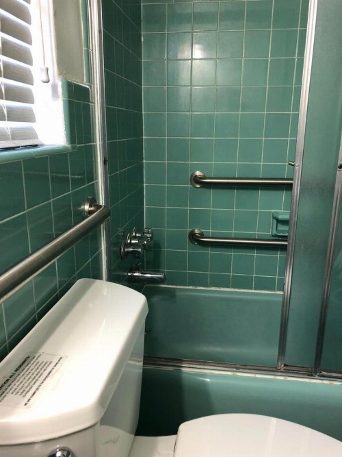 May-Dee Suites in Florida - image 3