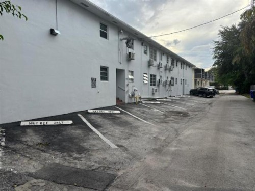 May-Dee Suites in Florida - image 46