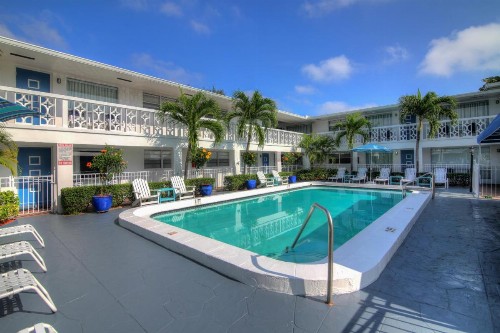 May-Dee Suites in Florida - image 48