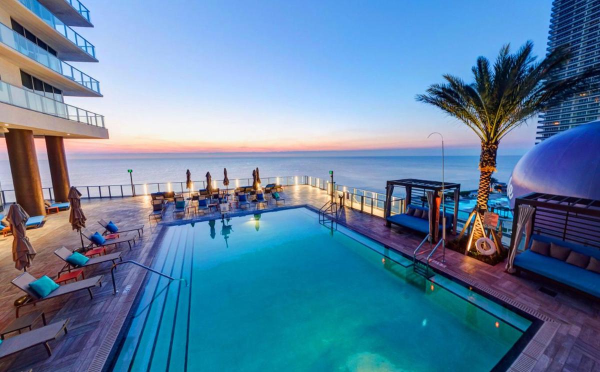 Hyde Beach Resort Rentals - main image