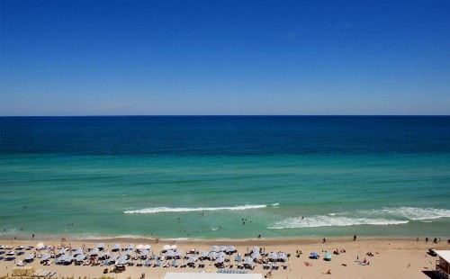 Hyde Beach Resort Rentals - image 12