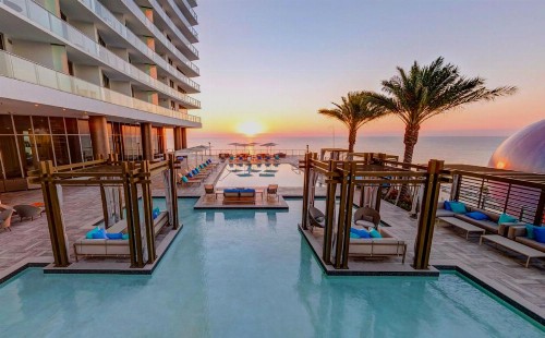 Hyde Beach Resort Rentals - image 2