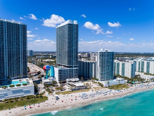 Hyde Beach Resort Rentals - image 27