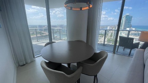 Hyde Beach Resort Rentals - image 33
