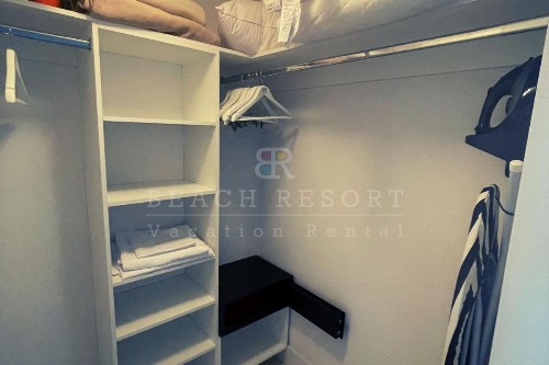Hyde Beach Resort Rentals - image 35