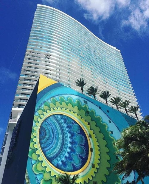 Hyde Beach Resort Rentals - image 8