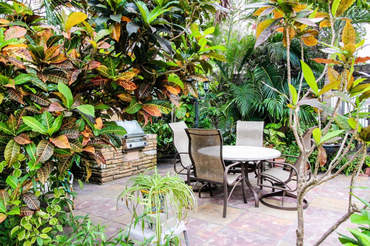 Bella Vista Sanctuary - image 2