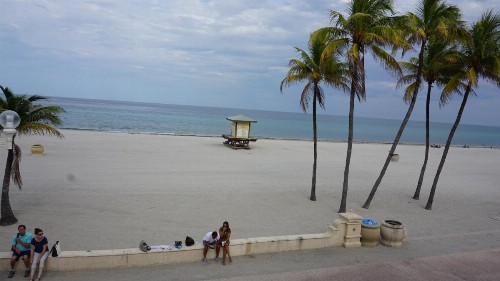 Golden Sand Oceanfront - image 20