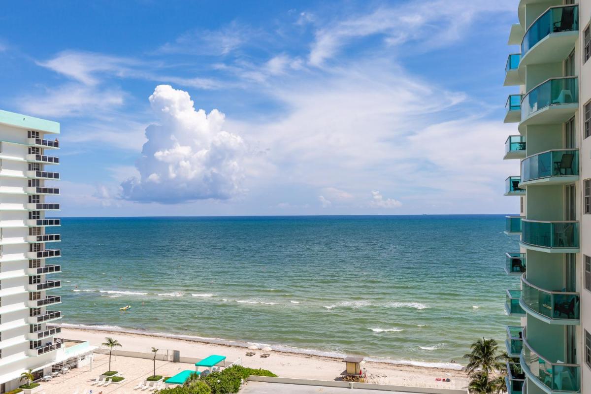 Ocean Front 1 bedroom at Tides Hollywood 11th - image 5