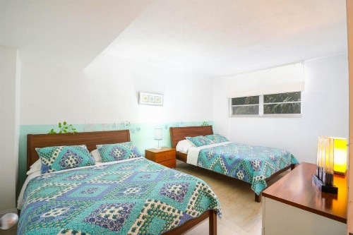 2 bedrooms apartment on the beach - image 7