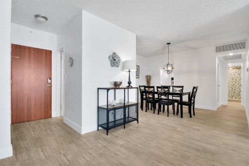 2 BEDROOM OCEAN VIEW CONDO - image 7