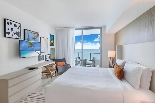 Hide Beach Residences - image 20